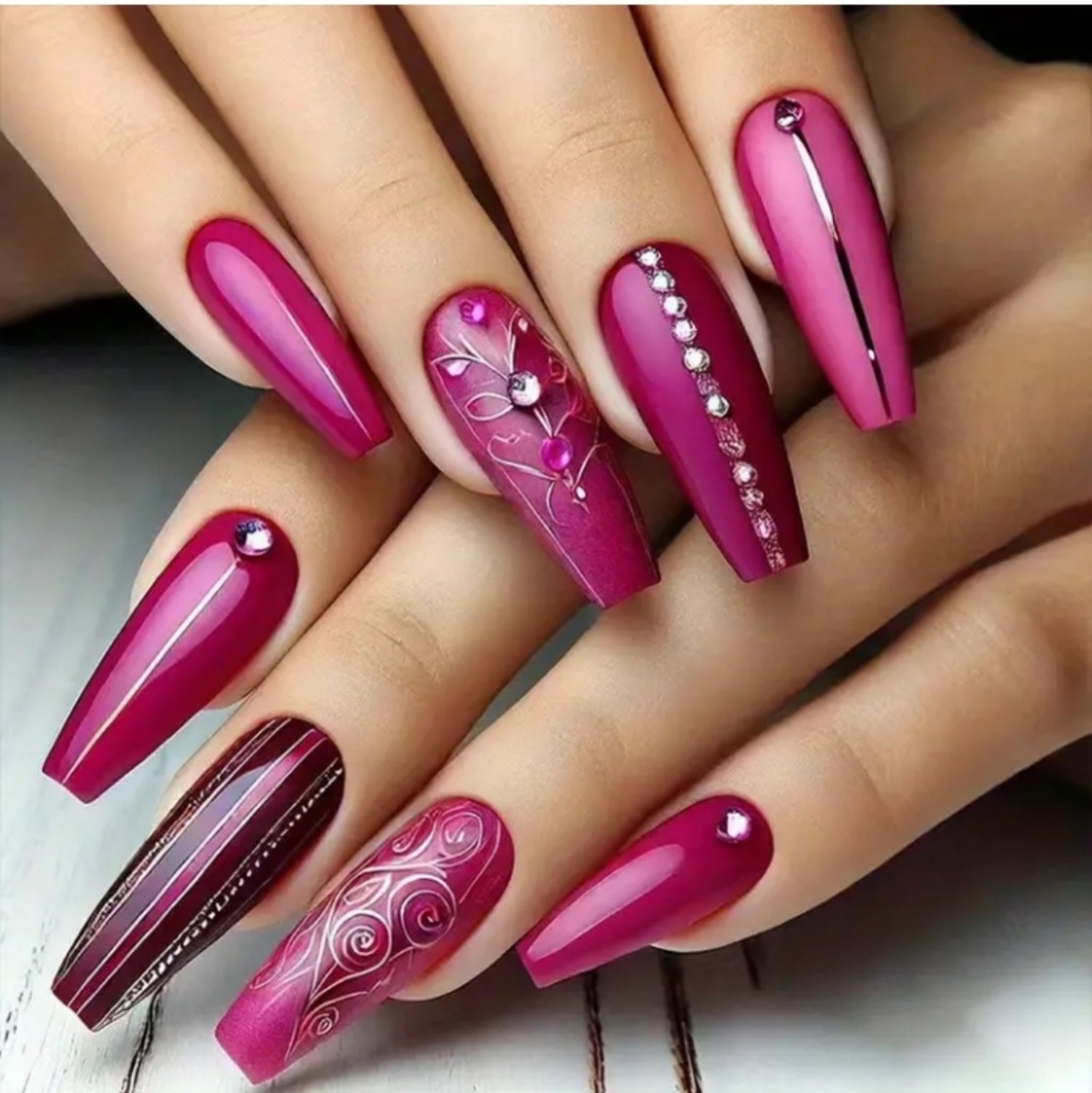 🔥3/$21 Elegant Pink Press On Nail Set